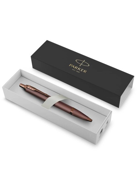 Penna a sfera a scatto monocromatica Parker punta media blu finitura bordeaux 2190514