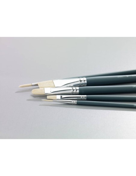 Set 3 pennelli Winsor&Newton Foundation tondo n°2 - piatto n°2 - filbert n°4 - 5295003