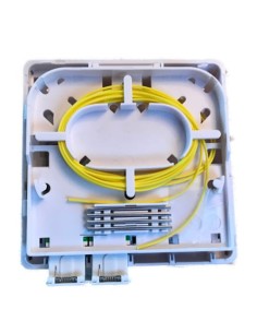 Scatola FTTH Indoor IP20 4 x SC o LC Duplex 80x80 con Passacavo Versione a Crimpare 2
