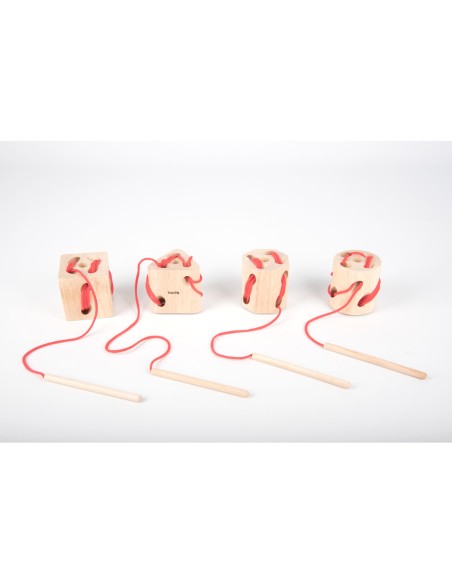 Blocchi in legno di faggio Commotion TickiT - conf. 4 pz - con fori e lacci 73426