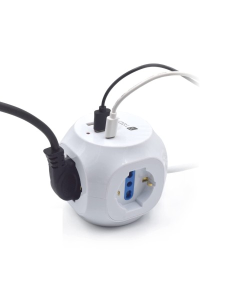 Multipresa a Cubo 3 Posti con 2 Porte USB-A e 1 USB-C™ QC3.0